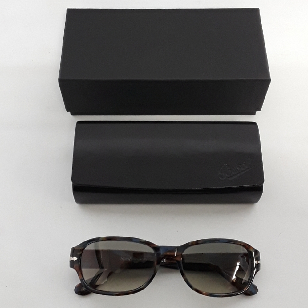 NIB Persol 3022-S 944-32 56-18 140-2N Sunglasses